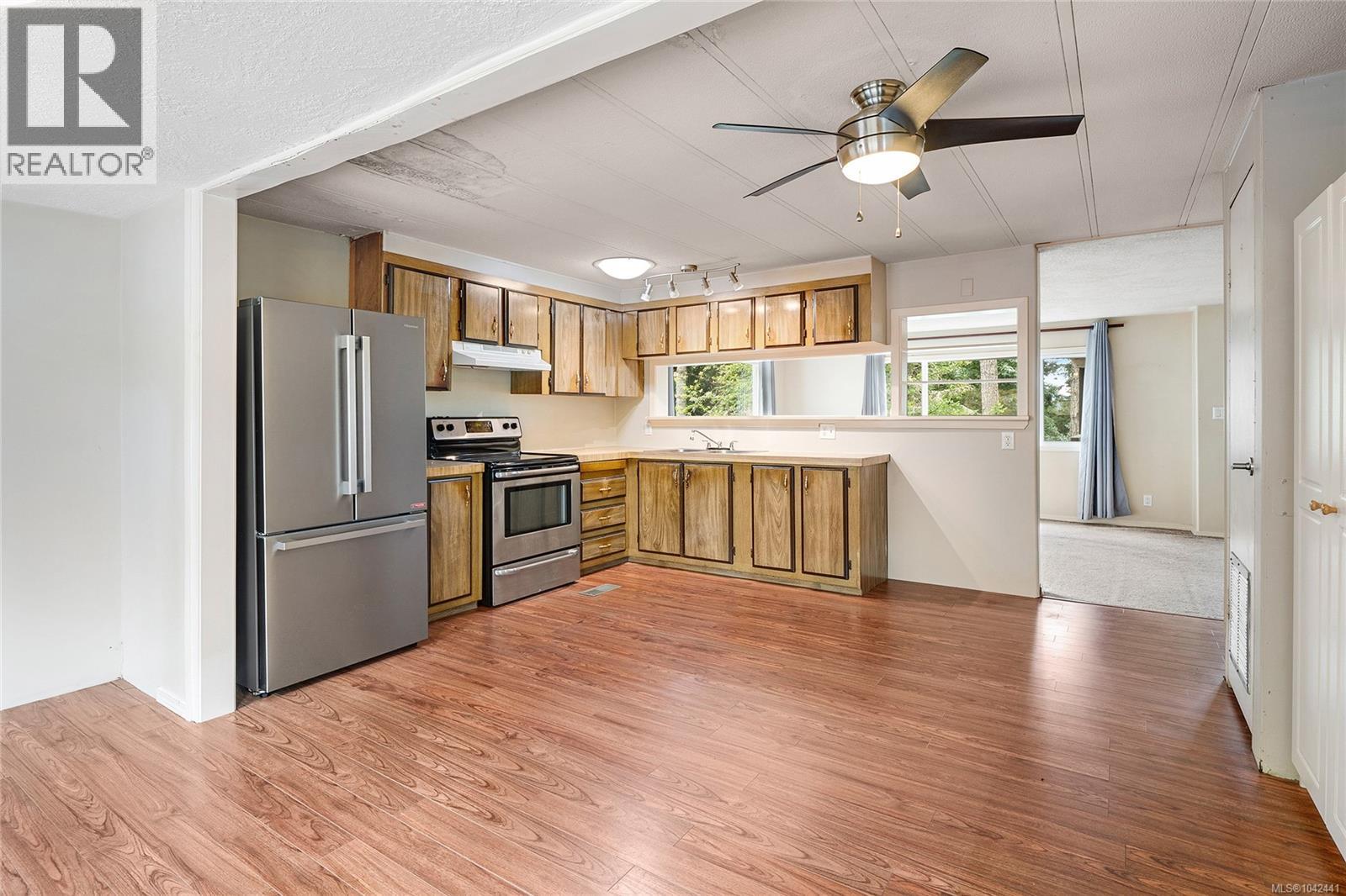 38 5838 Blythwood Rd, Sooke