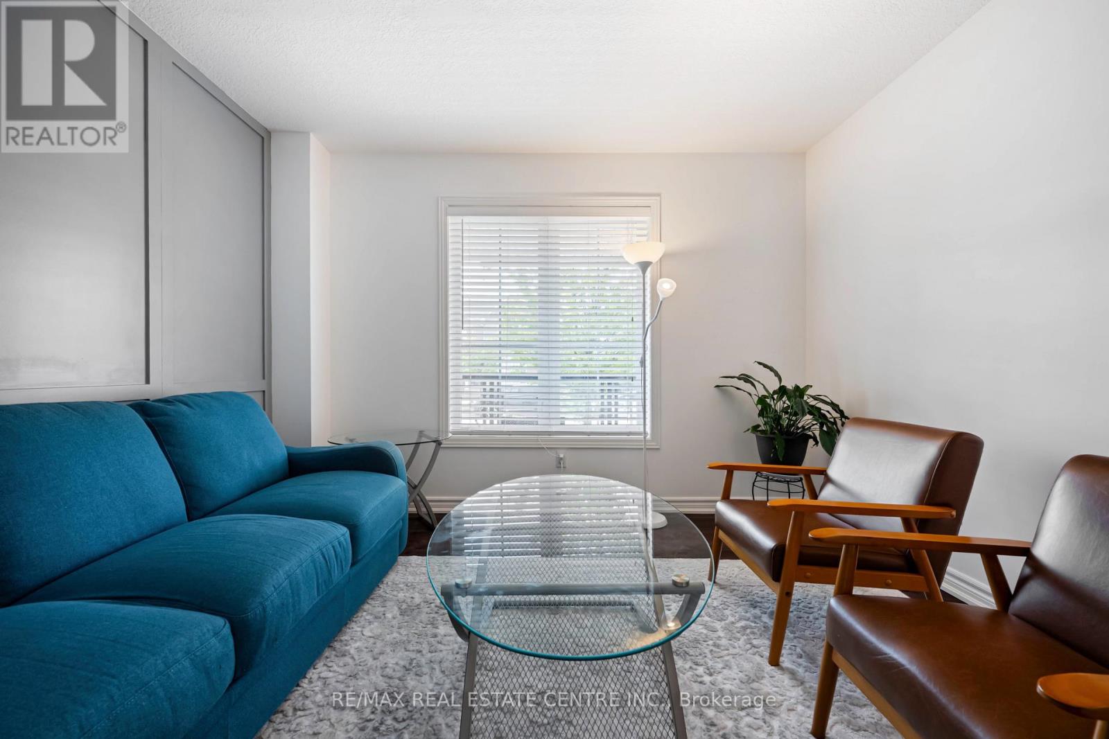 23 CLARKE AVENUE - 8