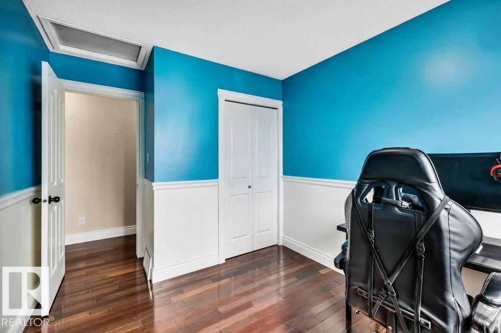 37 DORIAN WY — photo 20