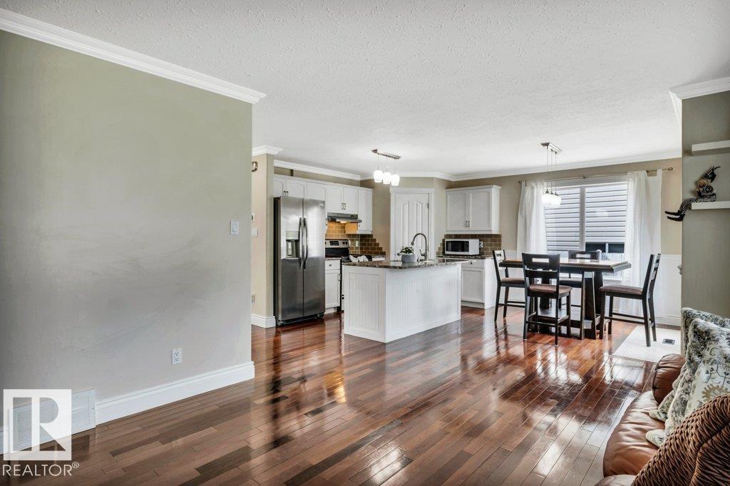 37 DORIAN WY — photo 6