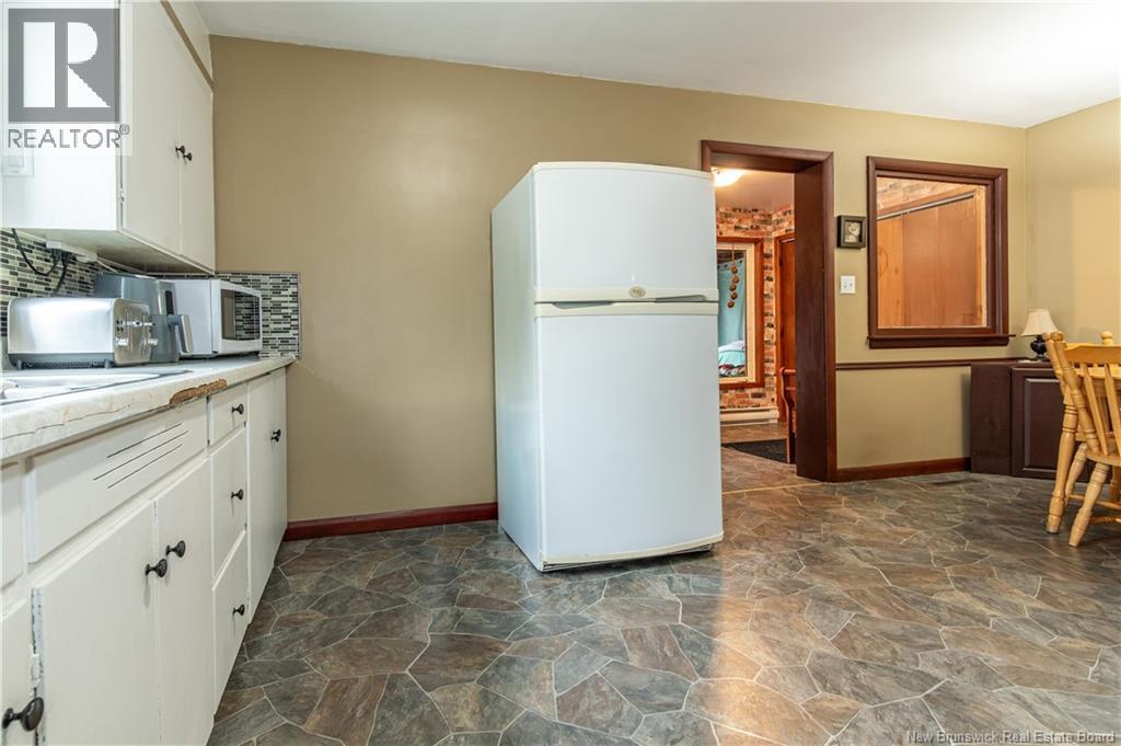 114 Bessborough - 10