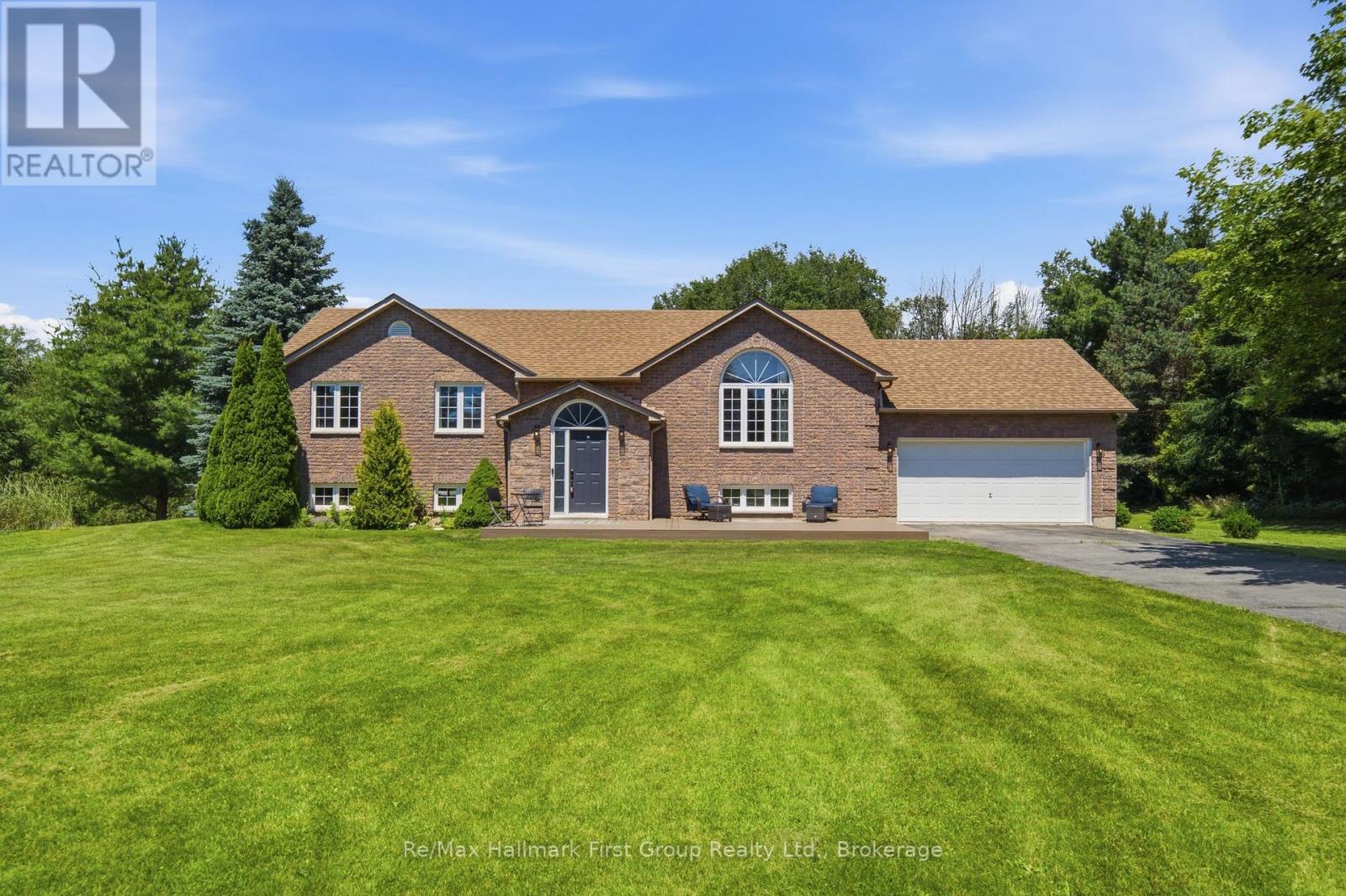 130 ST. ANDREWS DRIVE - 1