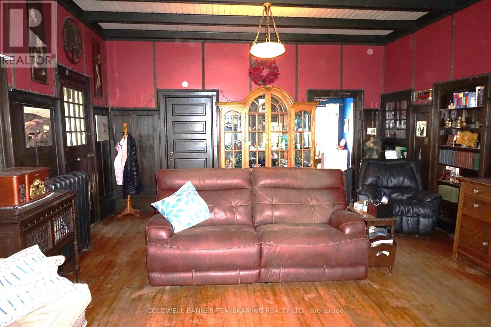 102 GALENA STREET - 19