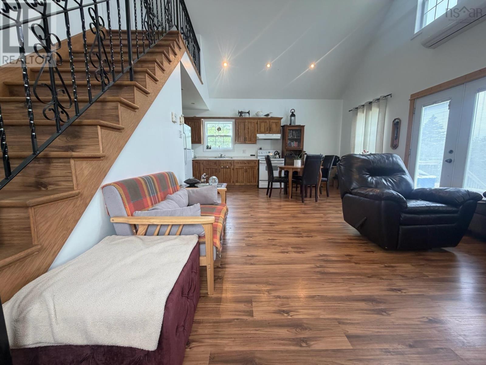 2239 Portage Road - 27