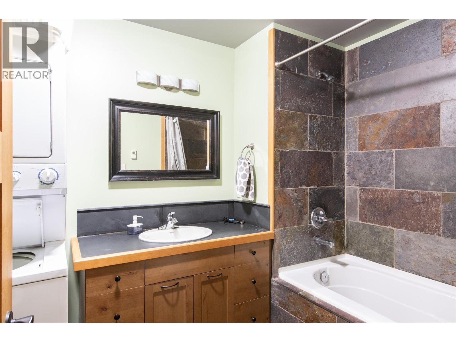 1445 GRANITE Drive - 24