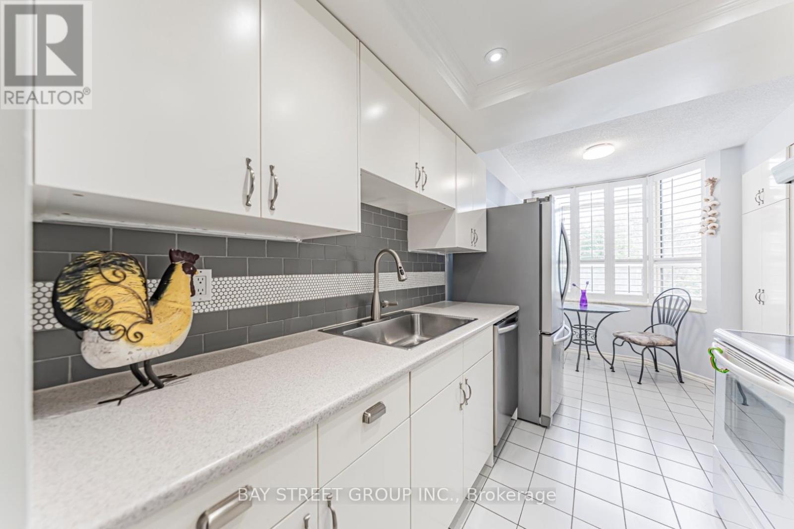#306 10 MALTA AVENUE - Image 22