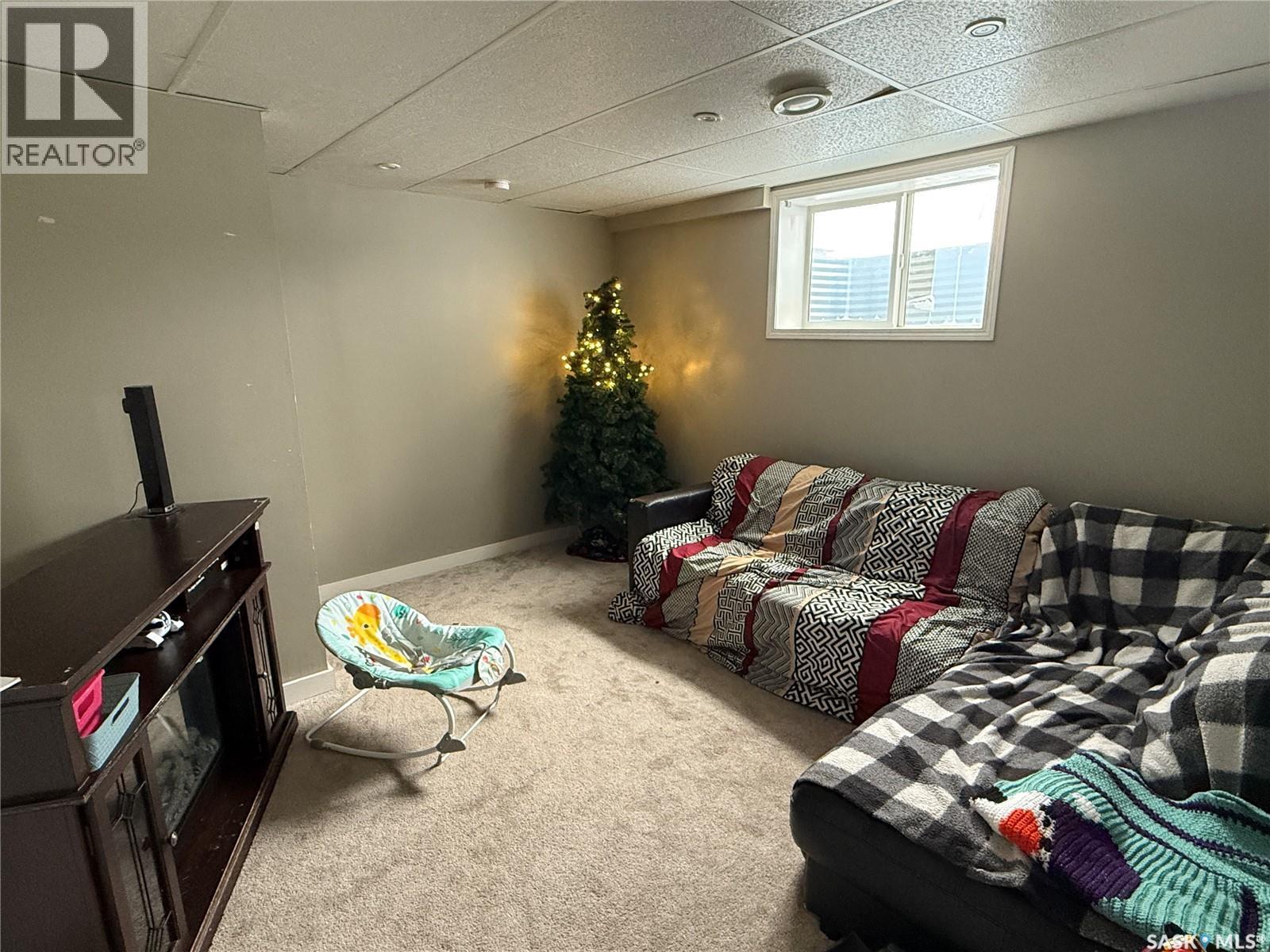 #4 1795 Clark AVENUE - 24
