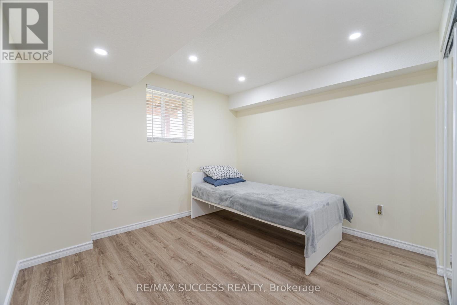 32 GEORGE BRIER DRIVE W - 42
