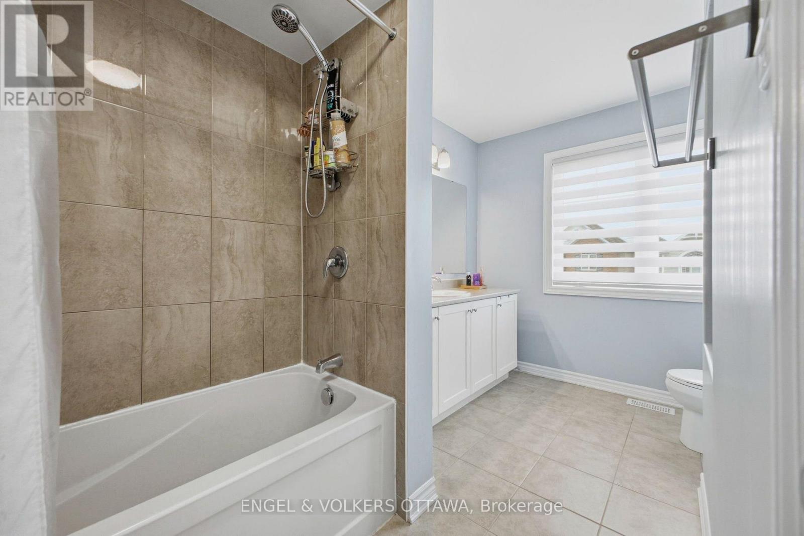 139 SWITCH GRASS CRESCENT - 23