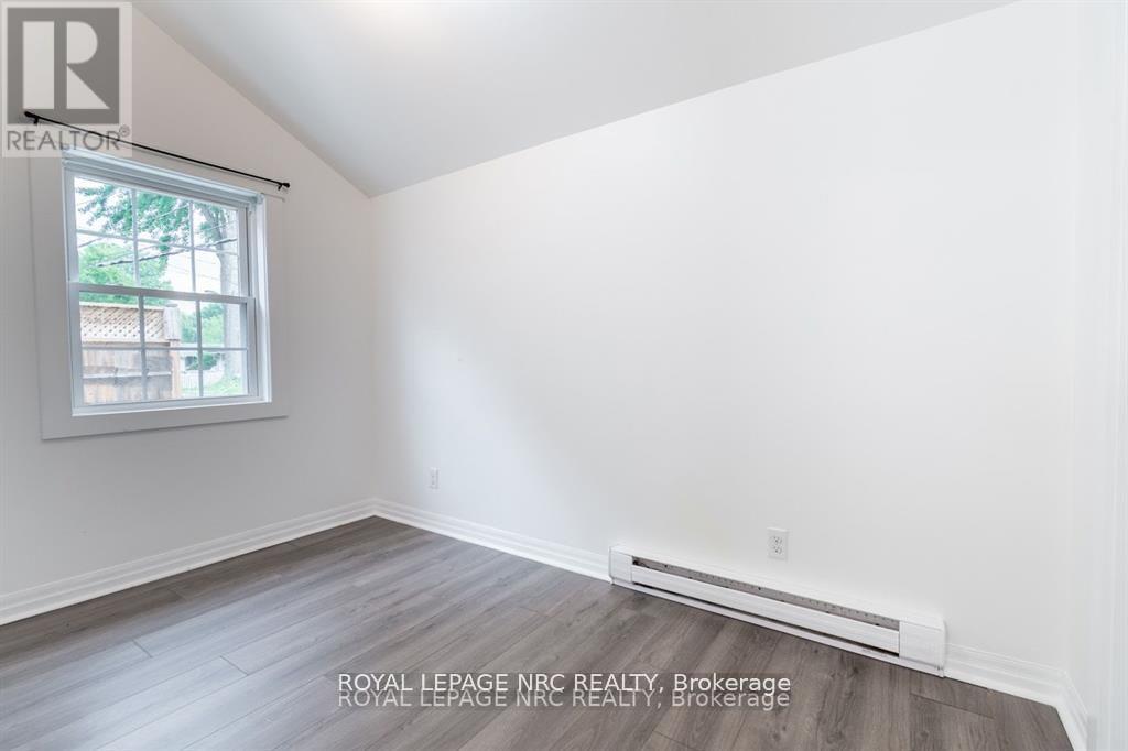 387 ELMWOOD AVENUE - 33