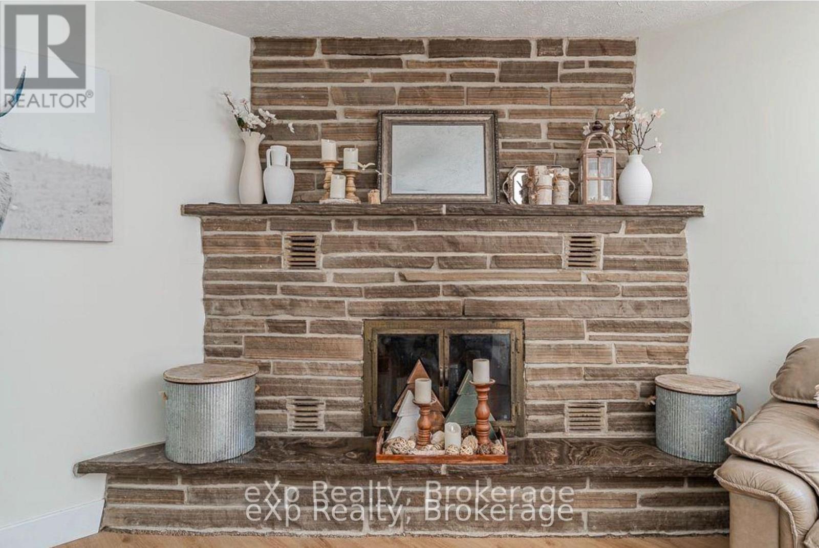 502354 GREY ROAD 1 ROAD - 21