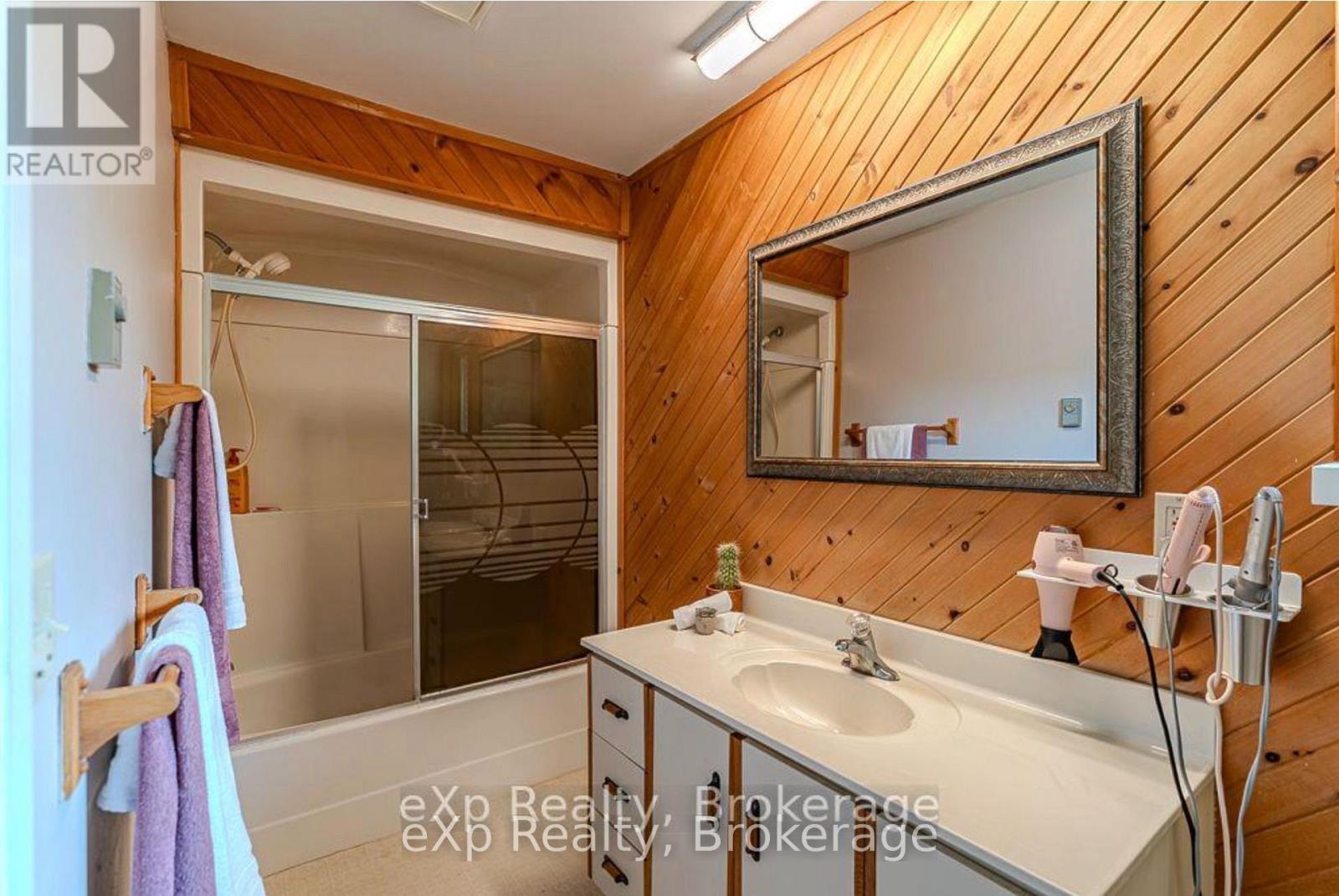 502354 GREY ROAD 1 ROAD - 31