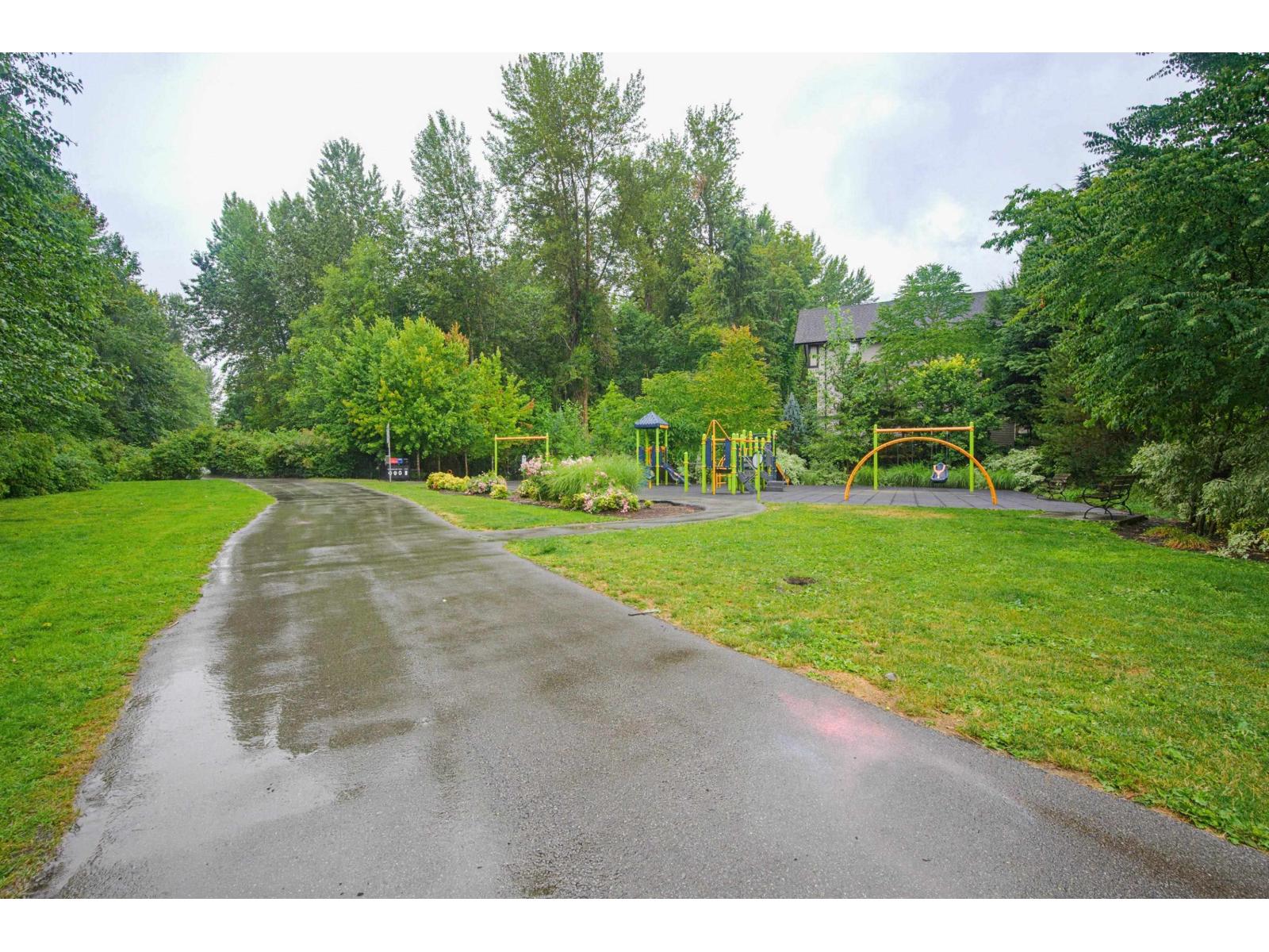 52 6651 203 STREET, Langley