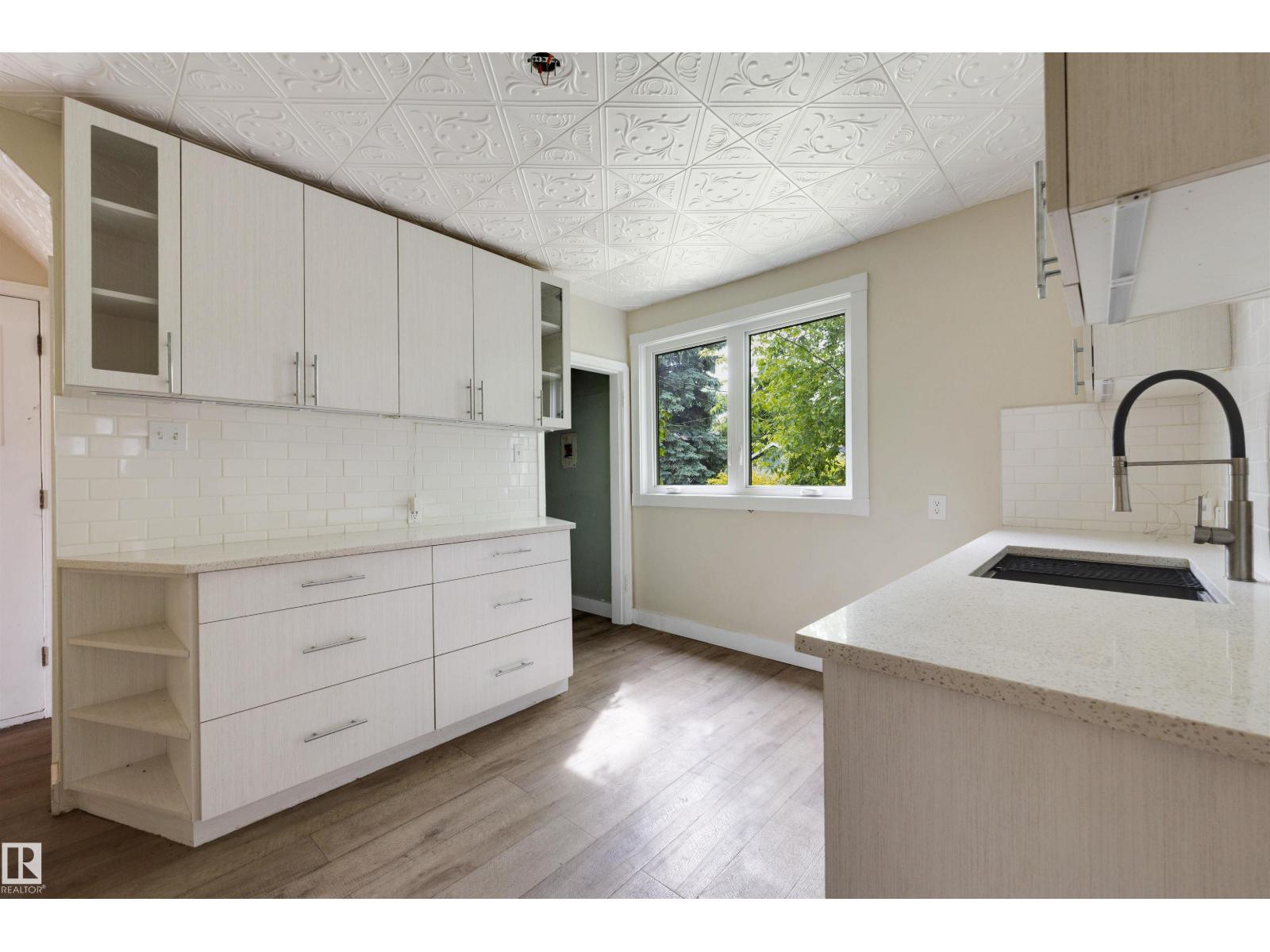 10612 127 ST NW - 13