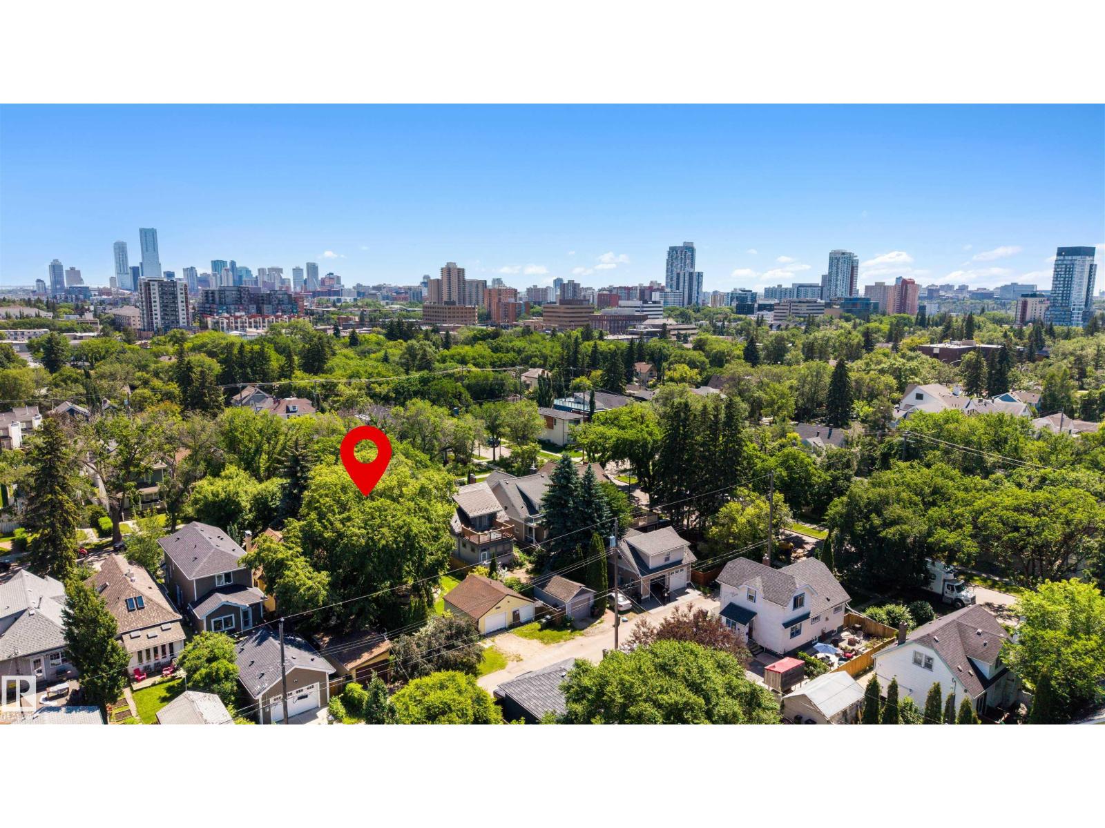 10612 127 ST NW - 4