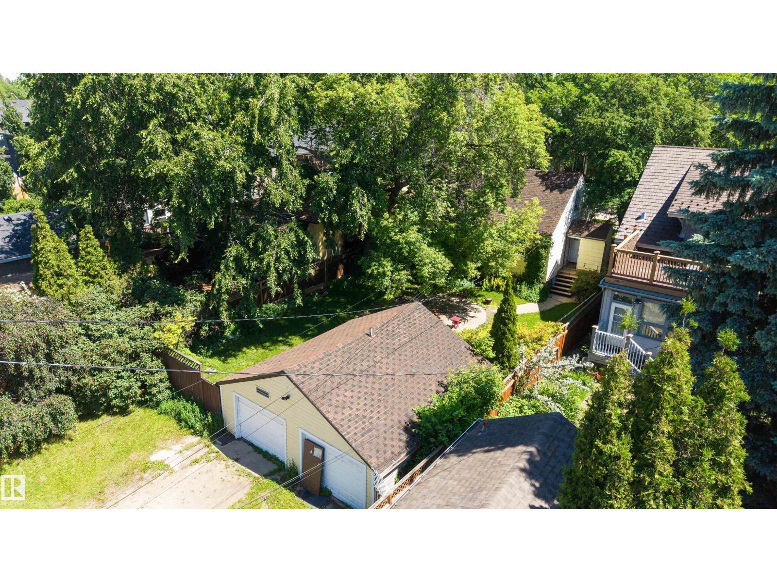 10612 127 ST NW - 9