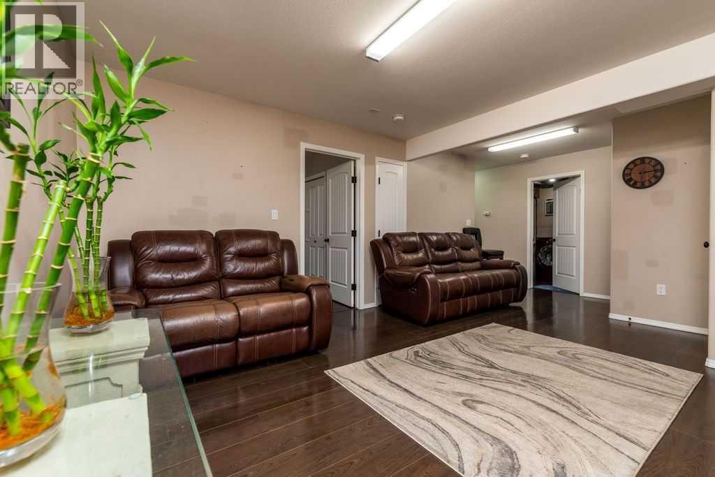 1314 47A Avenue - 18