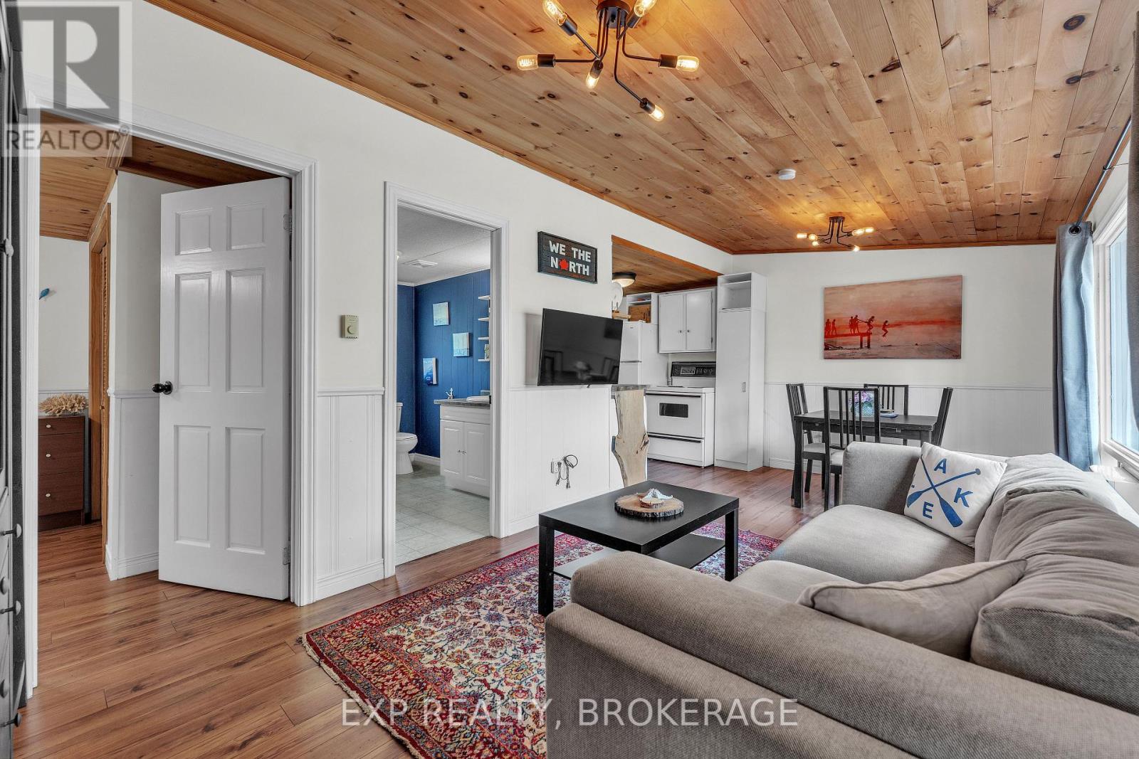 3 ACORN LANE - 24