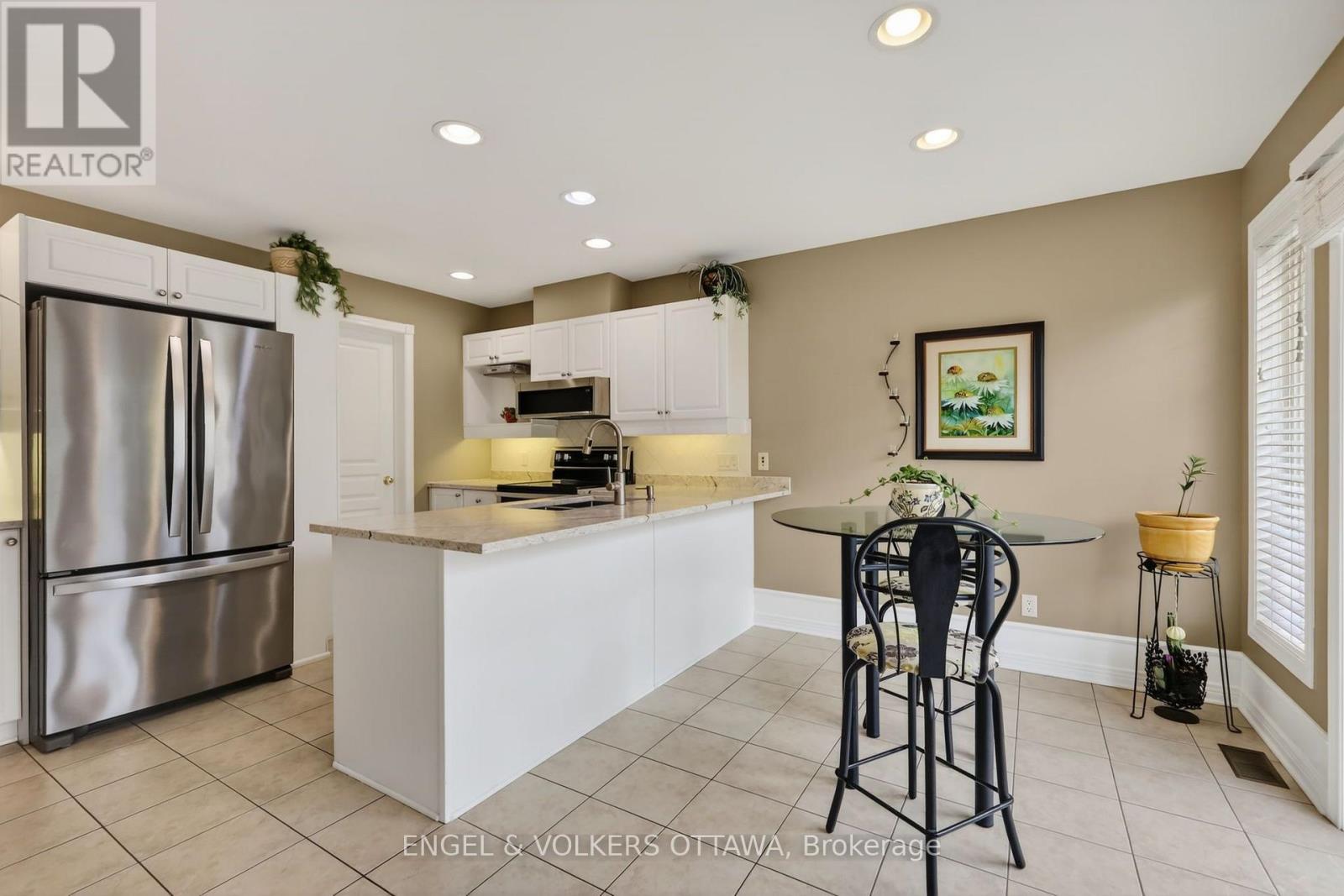 7 DRYSDALE STREET - 5