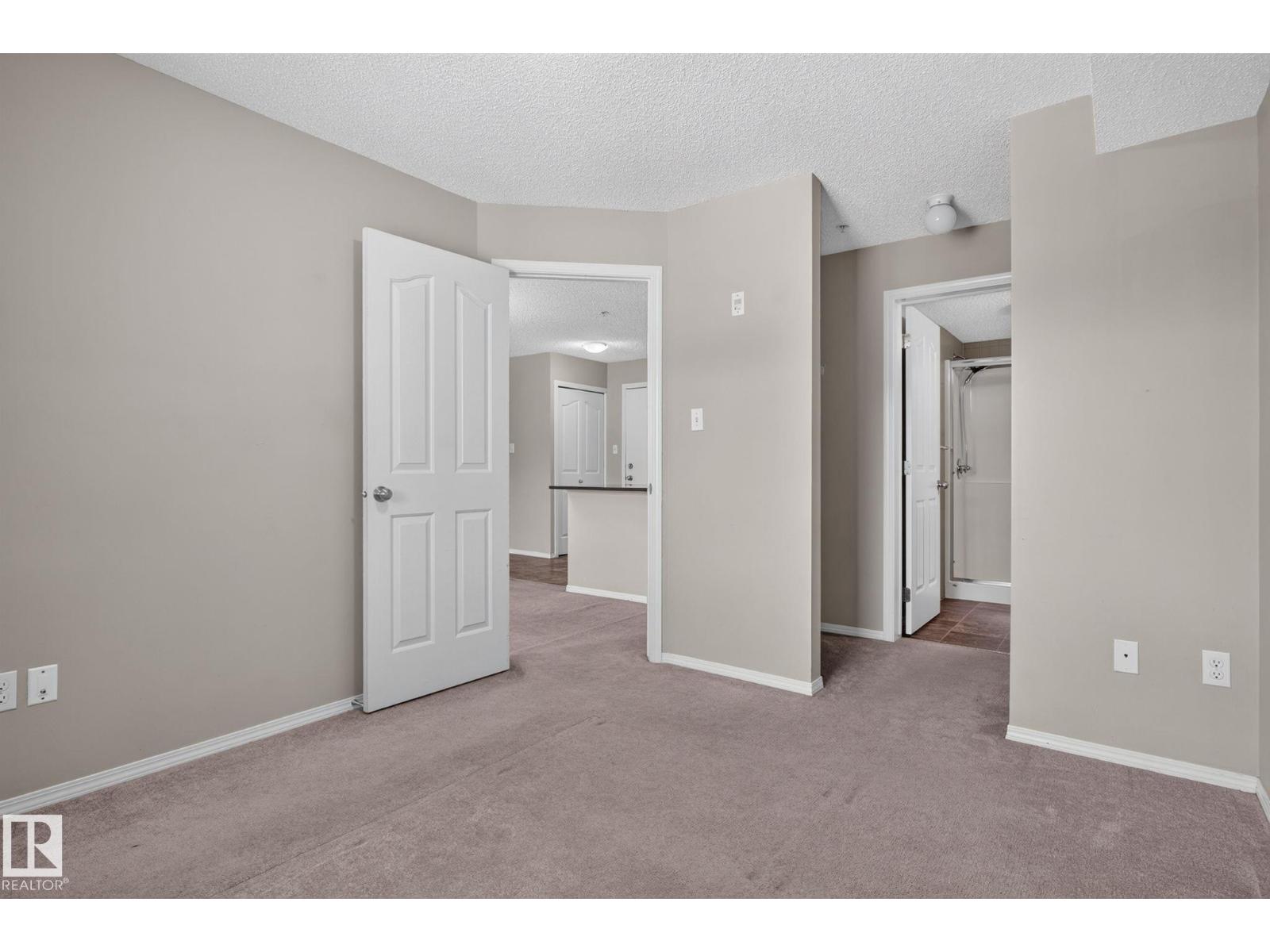 #205 11816 22 AV SW - 30