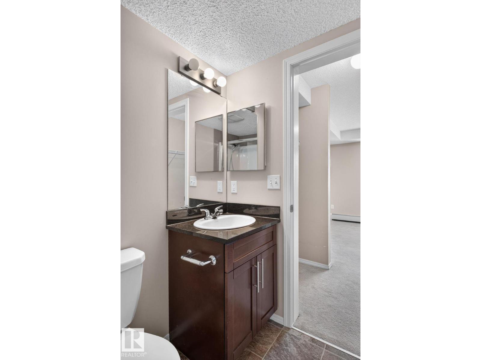 #205 11816 22 AV SW - 33