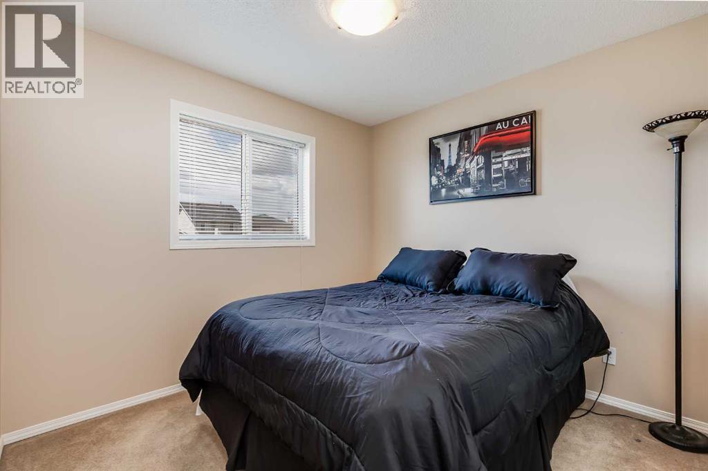 31 Taralake Gardens NE - 12