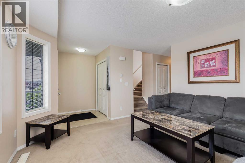 31 Taralake Gardens NE - 5