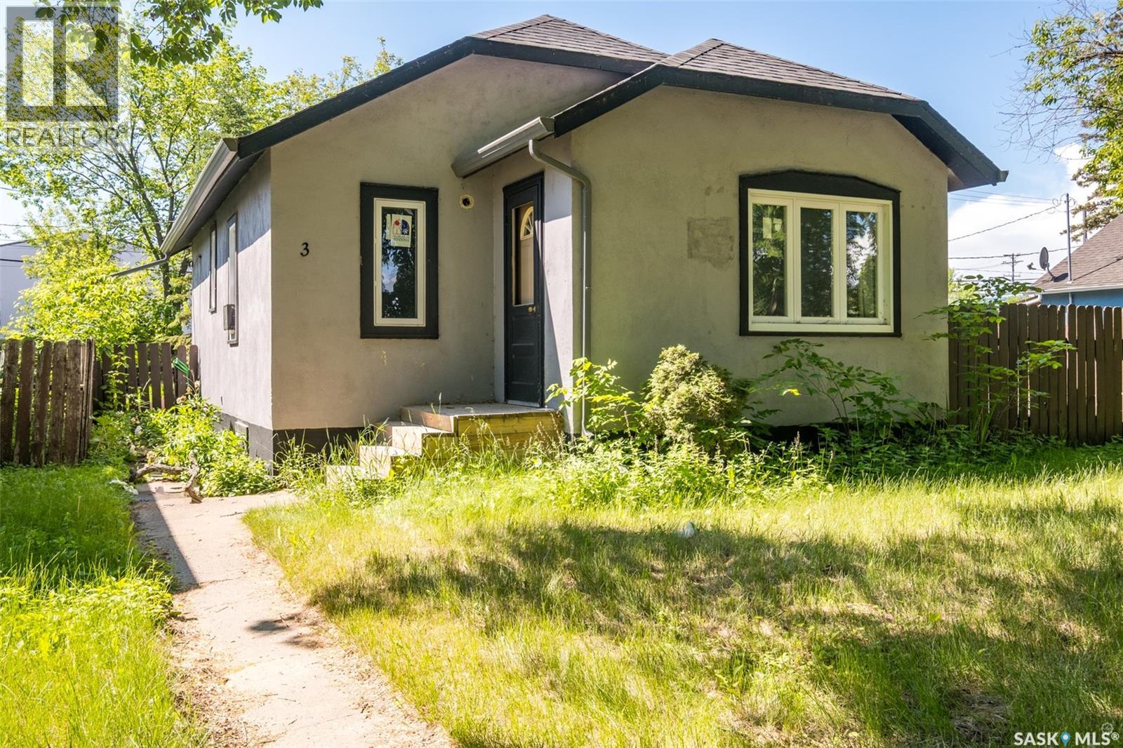 339 15th STREET W - 1