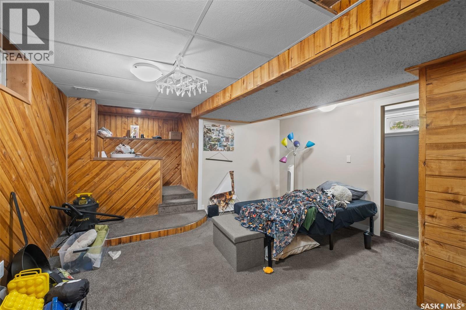 339 15th STREET W - 15