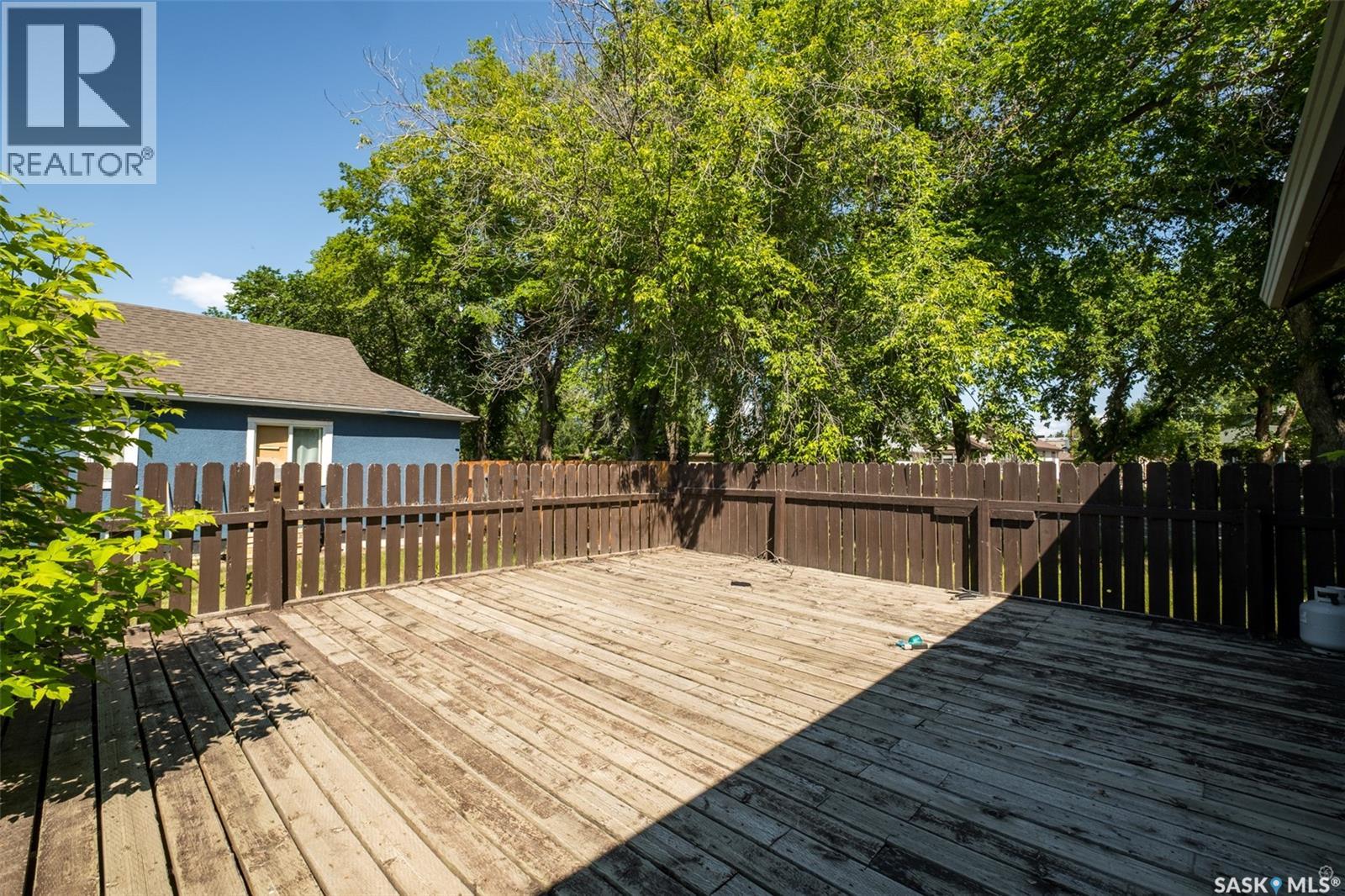 339 15th STREET W - 21