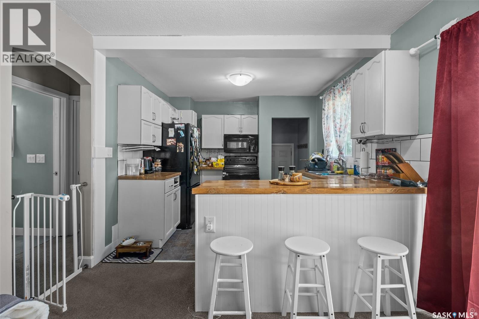 339 15th STREET W - 5