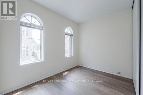 #204 52 SIDNEY BELSEY CRESCENT - 18