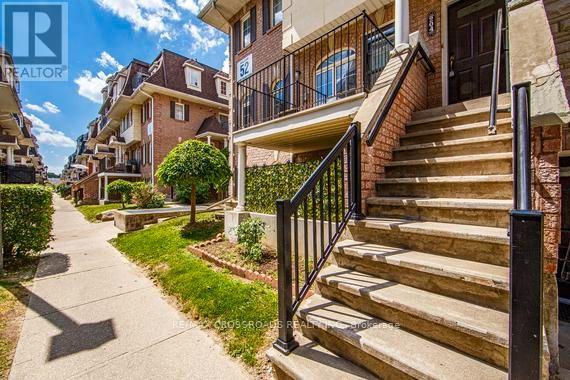 #204 52 SIDNEY BELSEY CRESCENT - 2