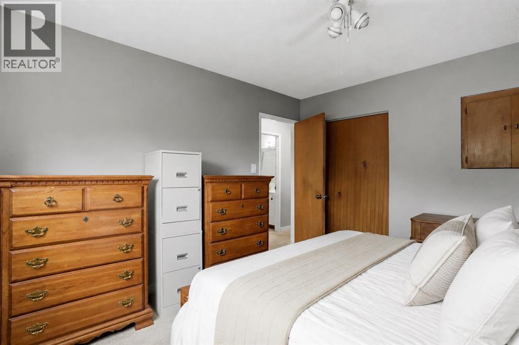 3056 32A Street SE - 27