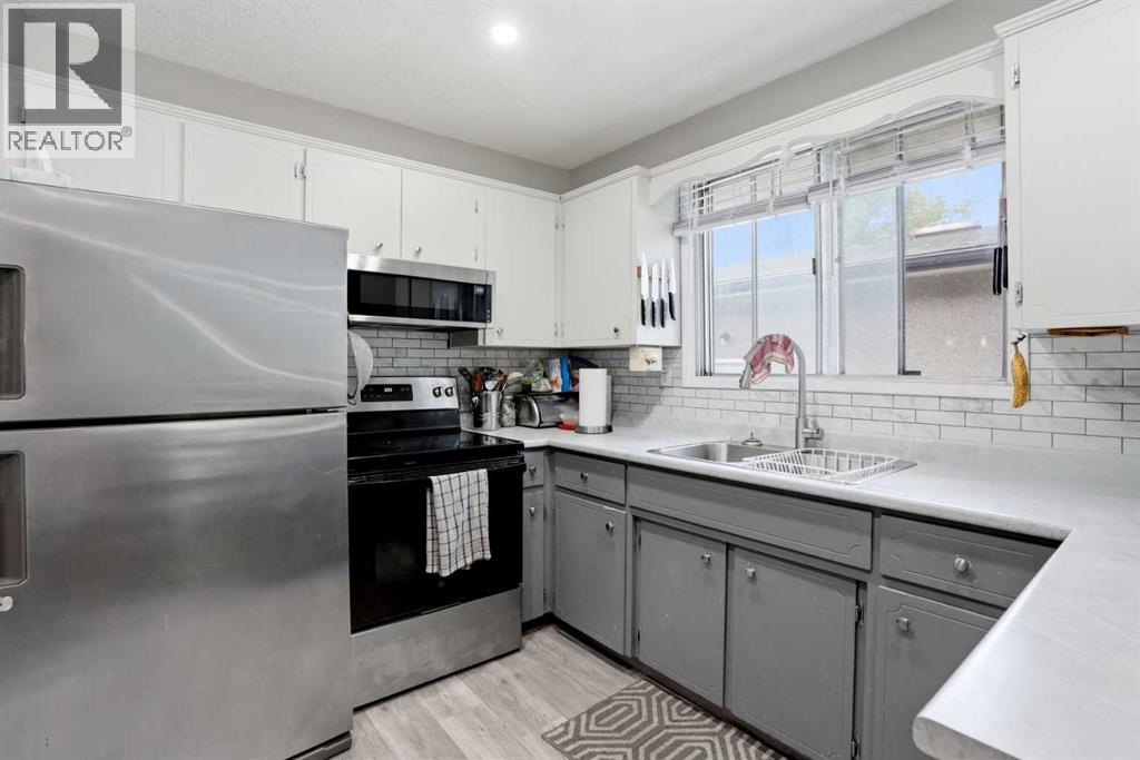 3056 32A Street SE - 23