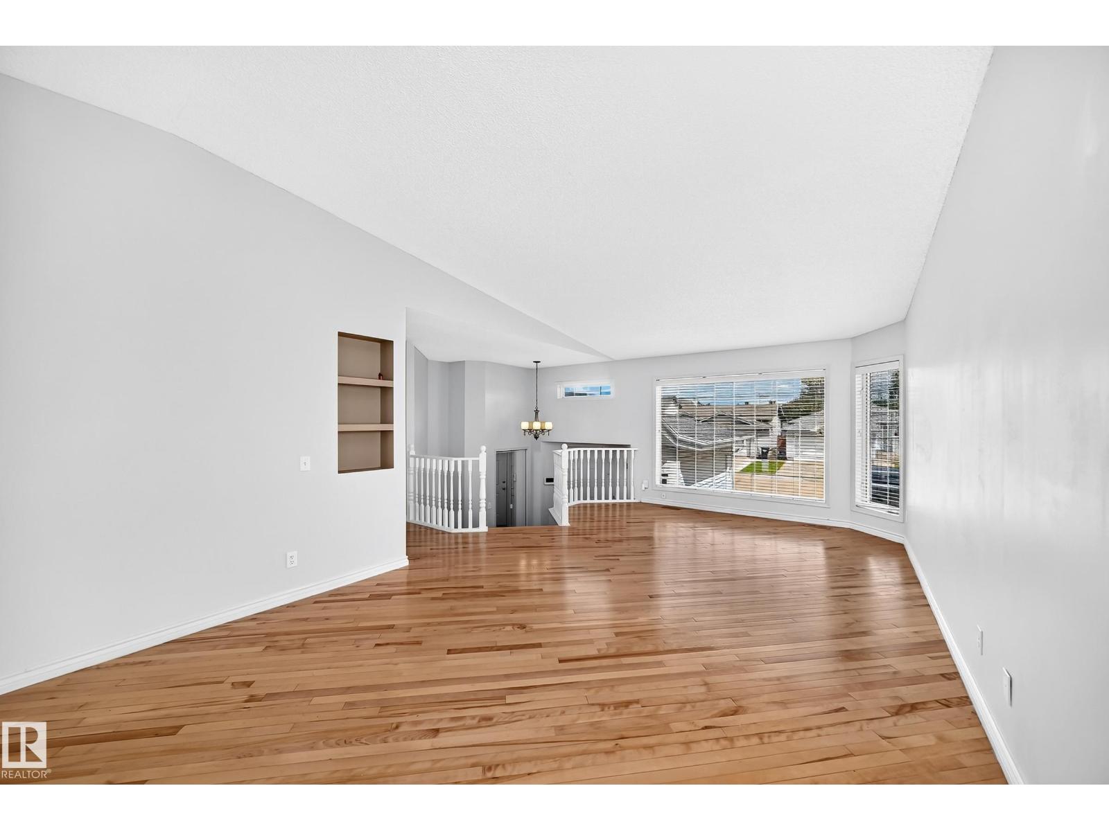 13124 36 ST NW - 6