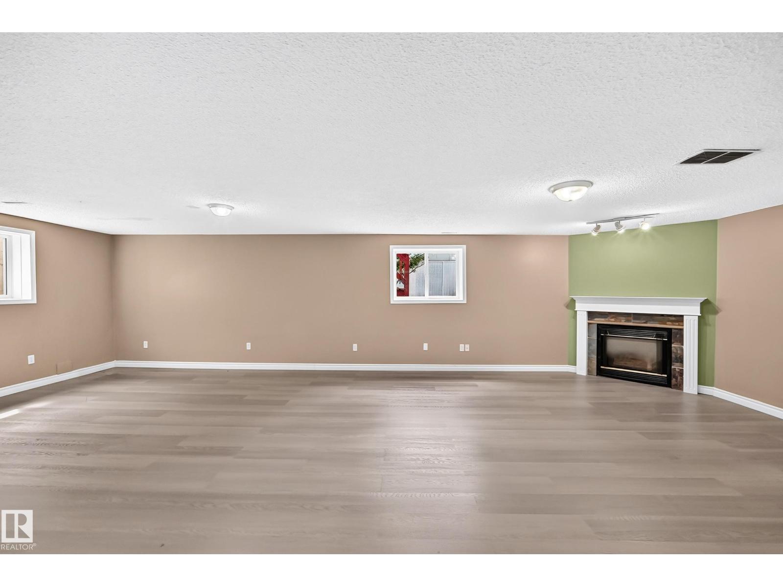 13124 36 ST NW - 12