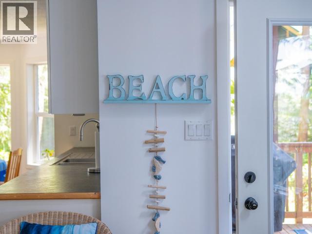 2902 ARBUTUS LANE - 13