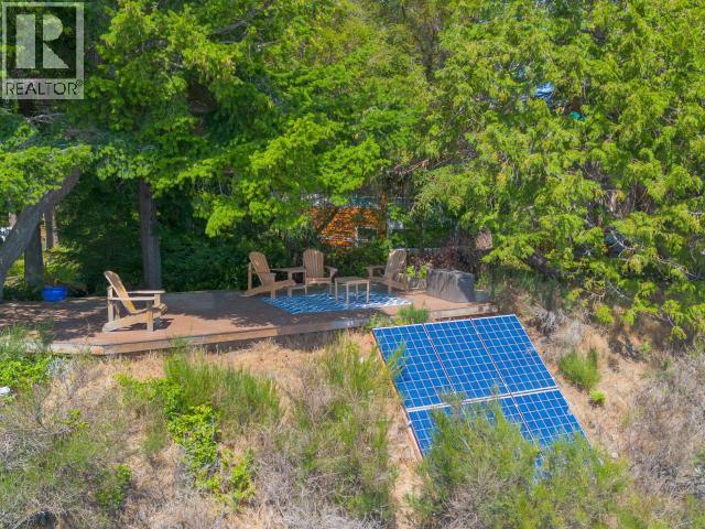 2902 ARBUTUS LANE - 77