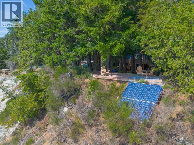 2902 ARBUTUS LANE - 76