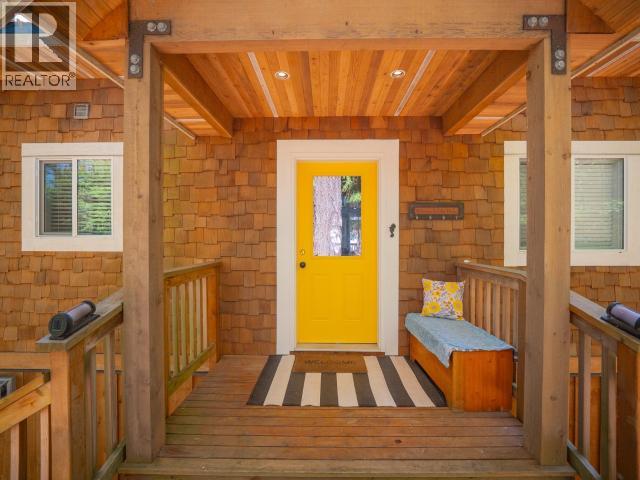 2902 ARBUTUS LANE - 68
