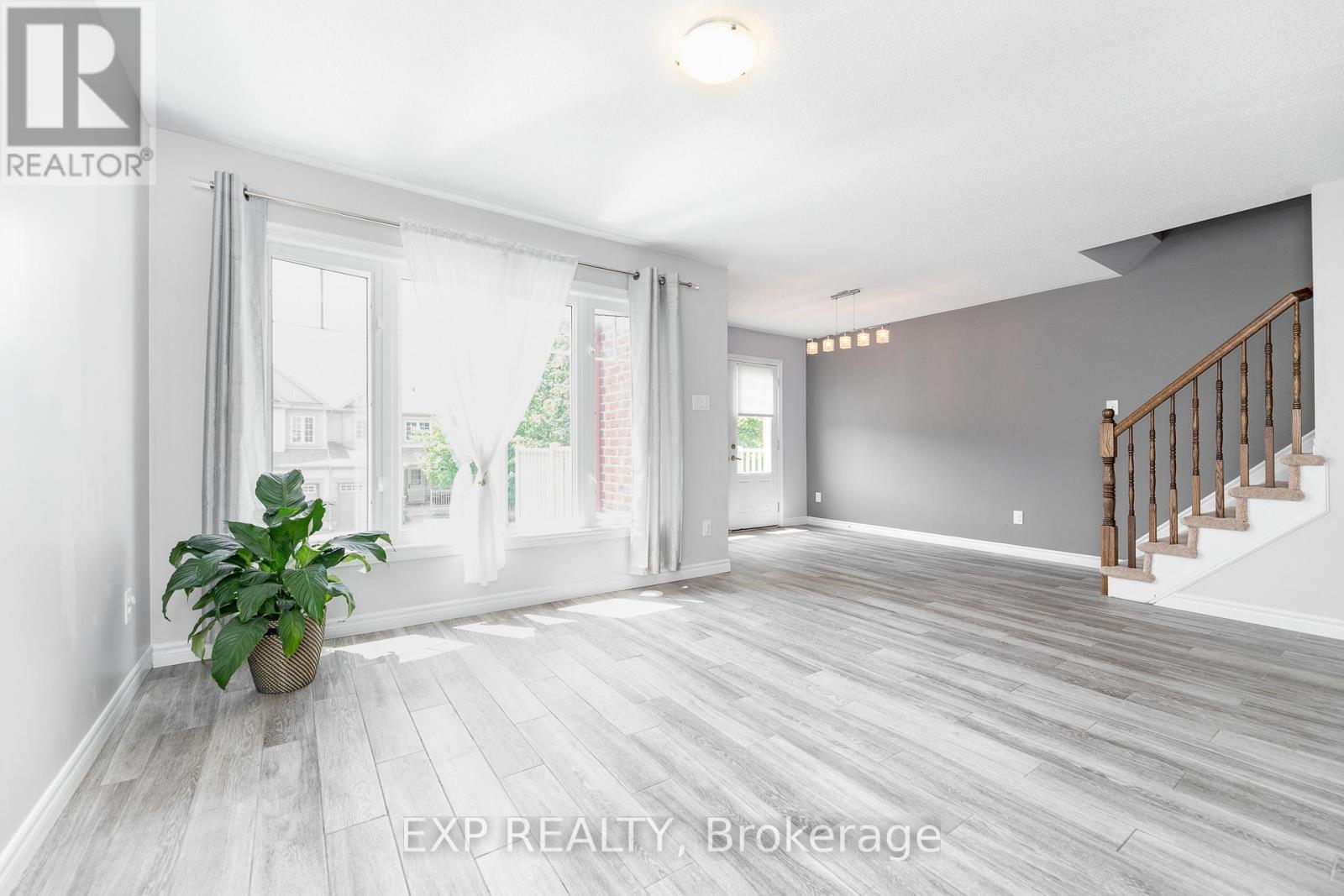 2 Bed, 2 Bath House for Rent in Ottawa – 960 MESSOR CRESCENT, Ottawa – MLS# X13535920 - Image 15