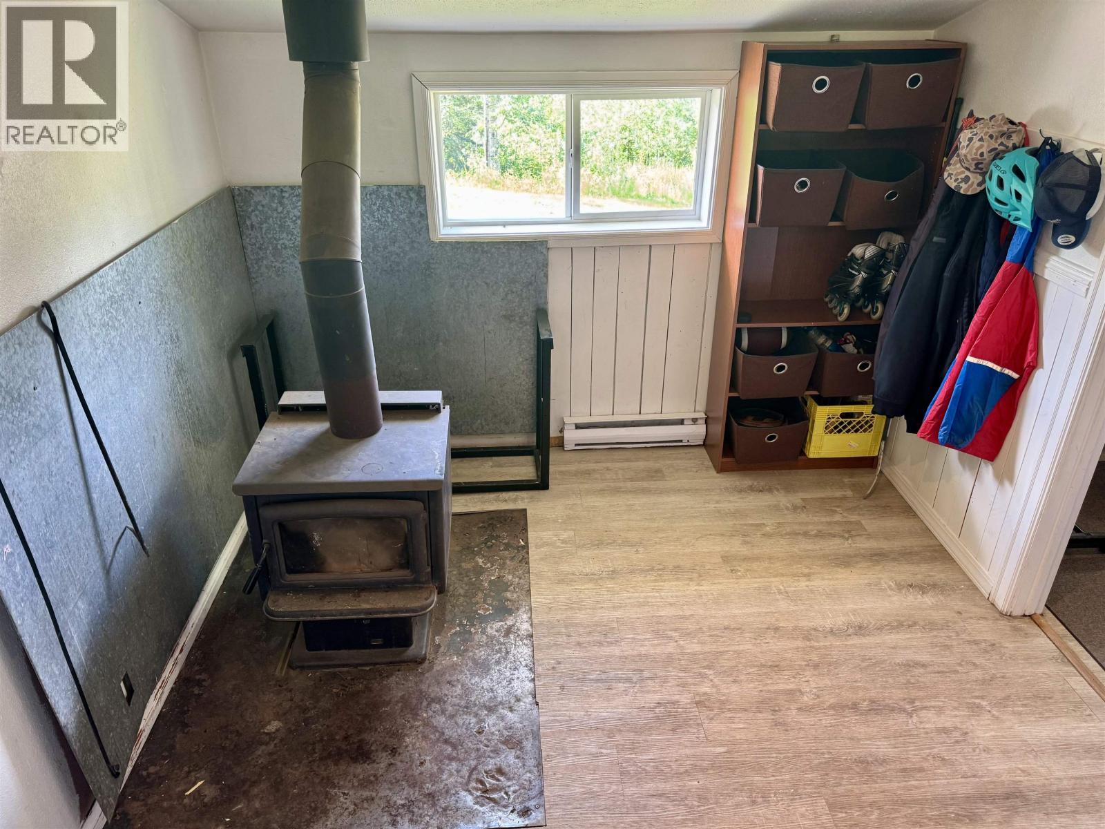 1220 LOWLAND ROAD - 8