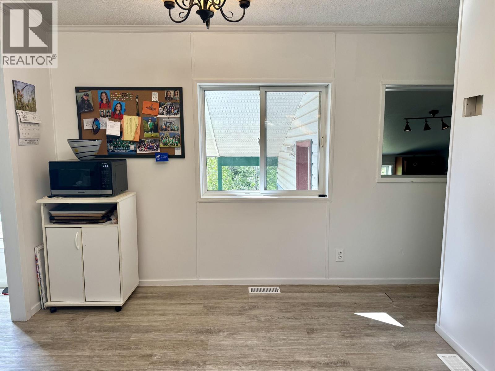 1220 LOWLAND ROAD - 9