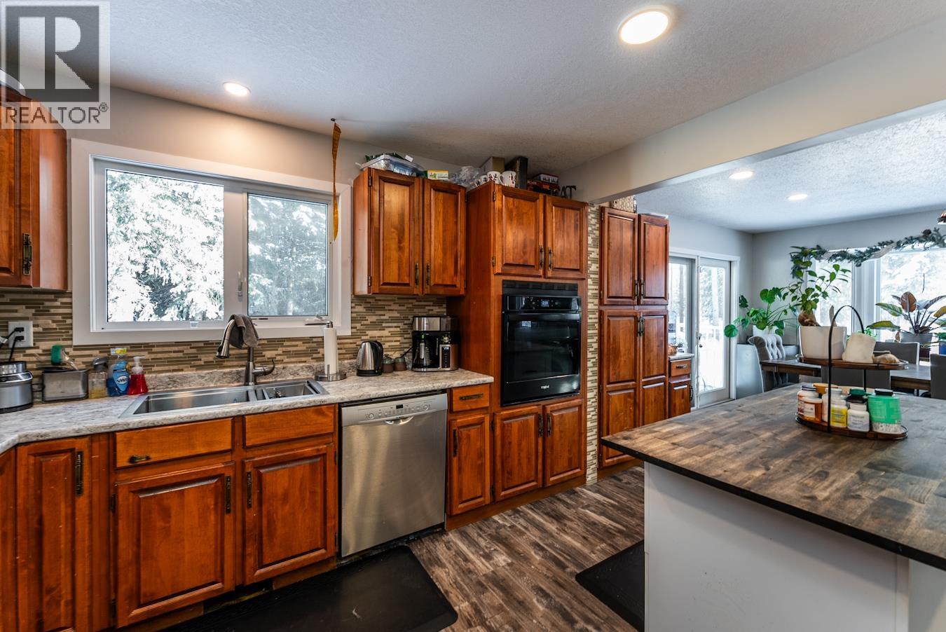 2430 PROGRESS ROAD - 4