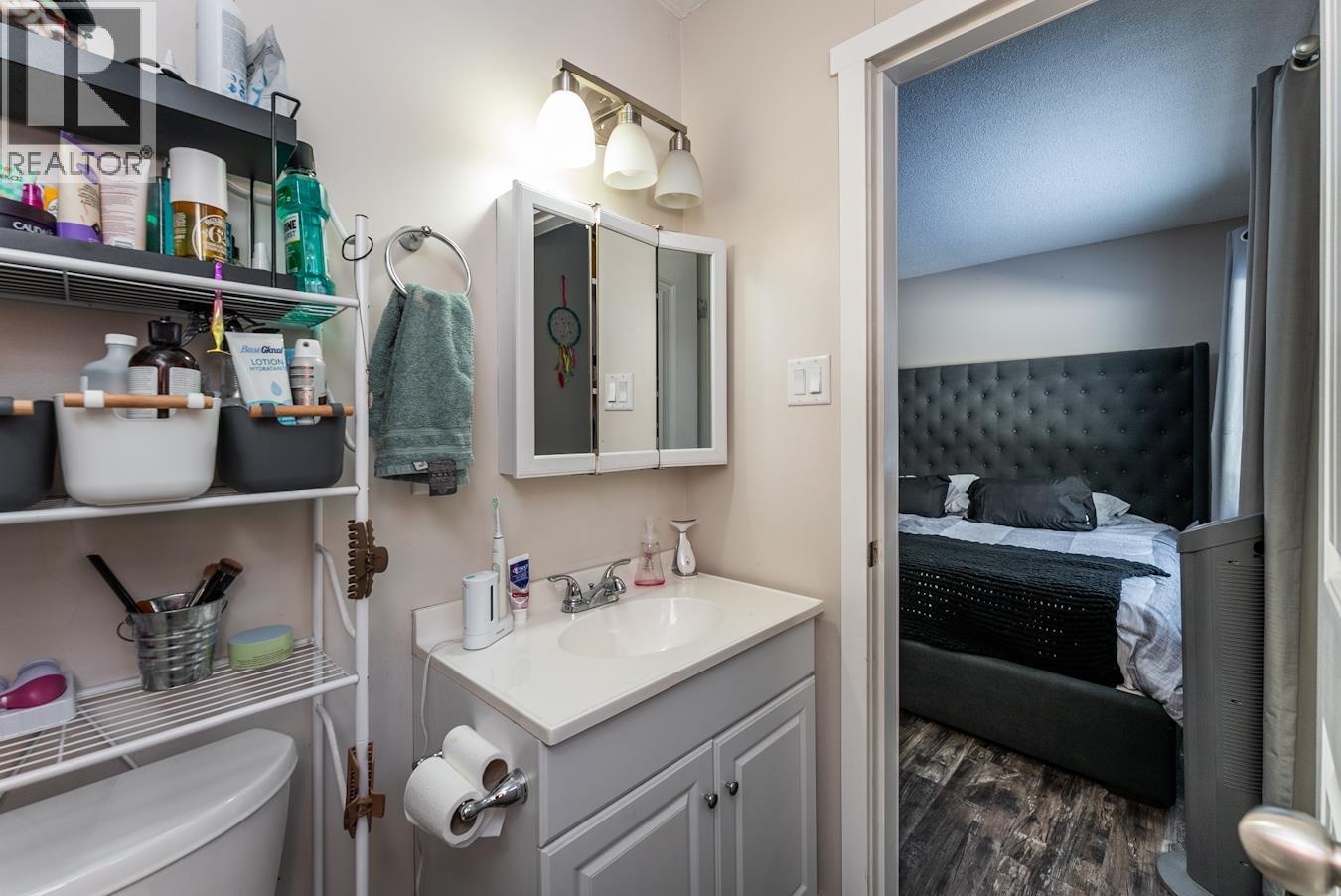 2430 PROGRESS ROAD - 13