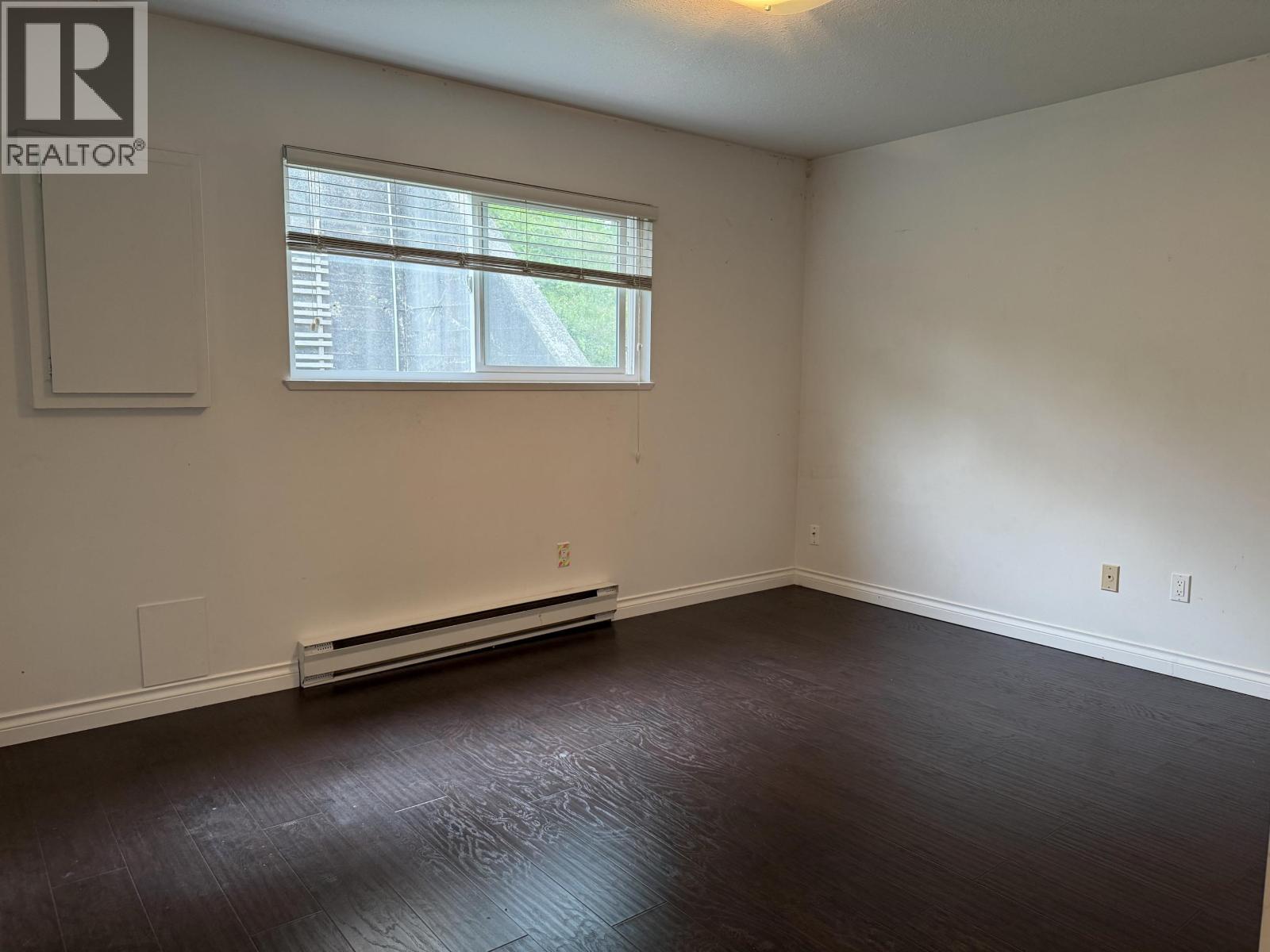 151 N HOLDOM AVENUE, Burnaby