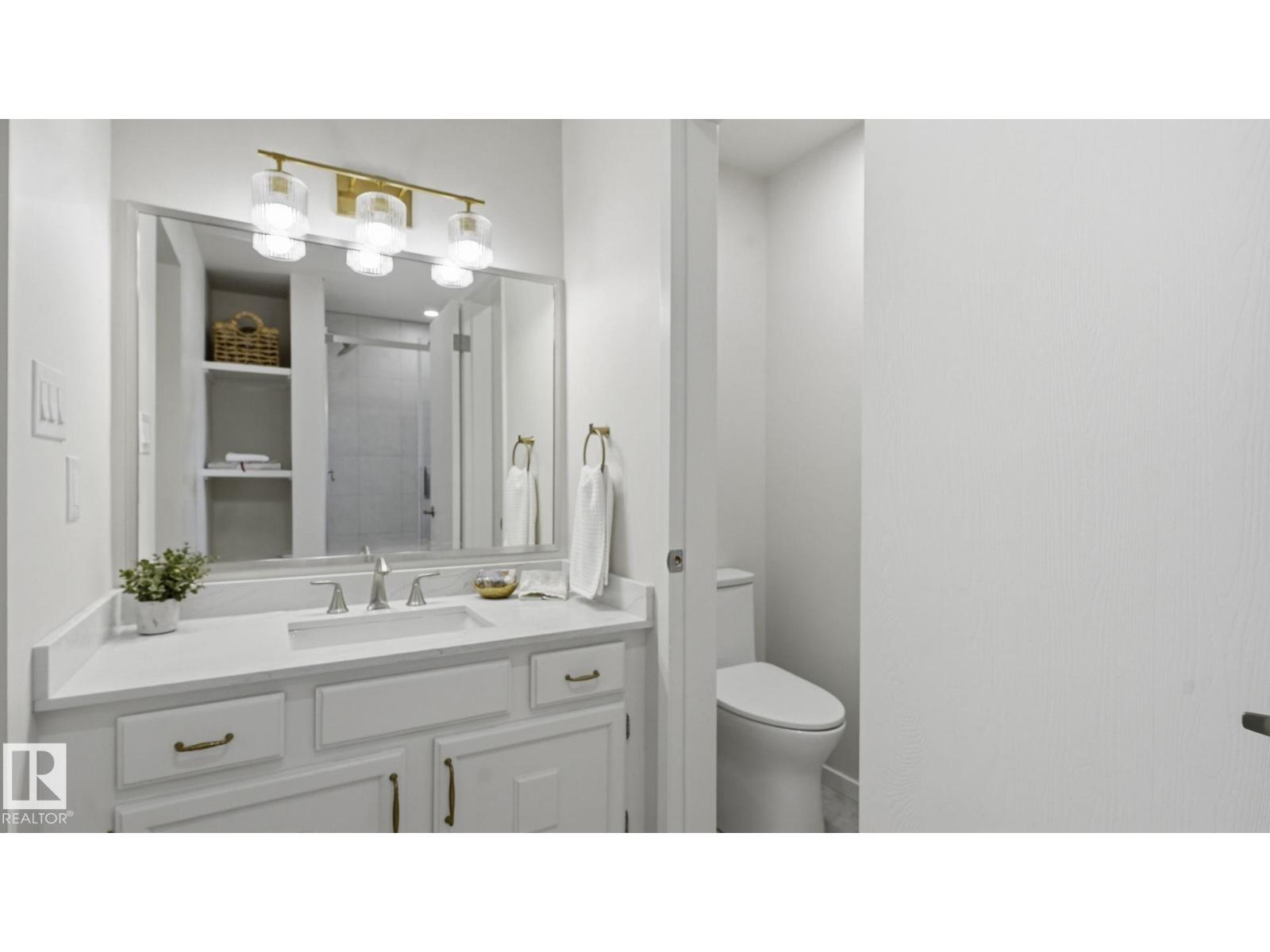 2723 83 ST NW - 16