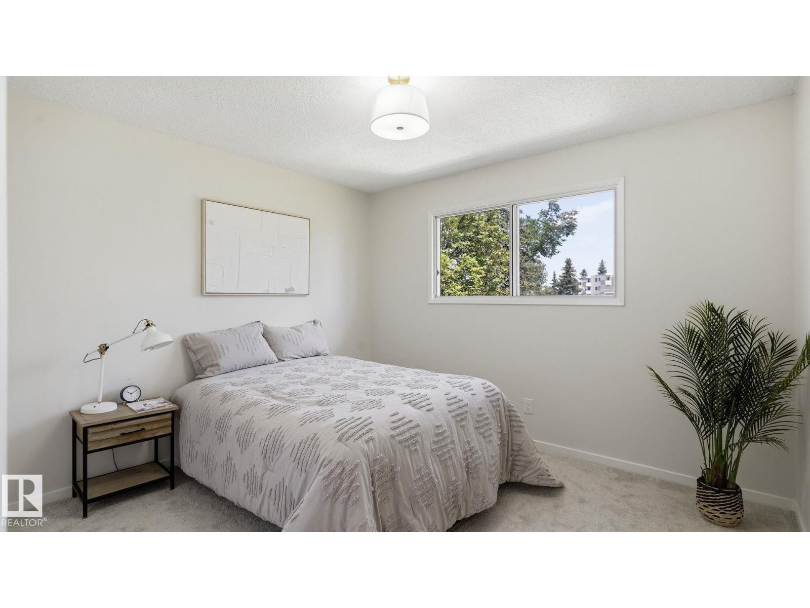 2723 83 ST NW - 18