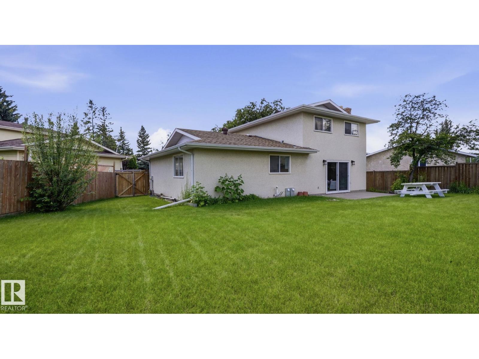 2723 83 ST NW - 28